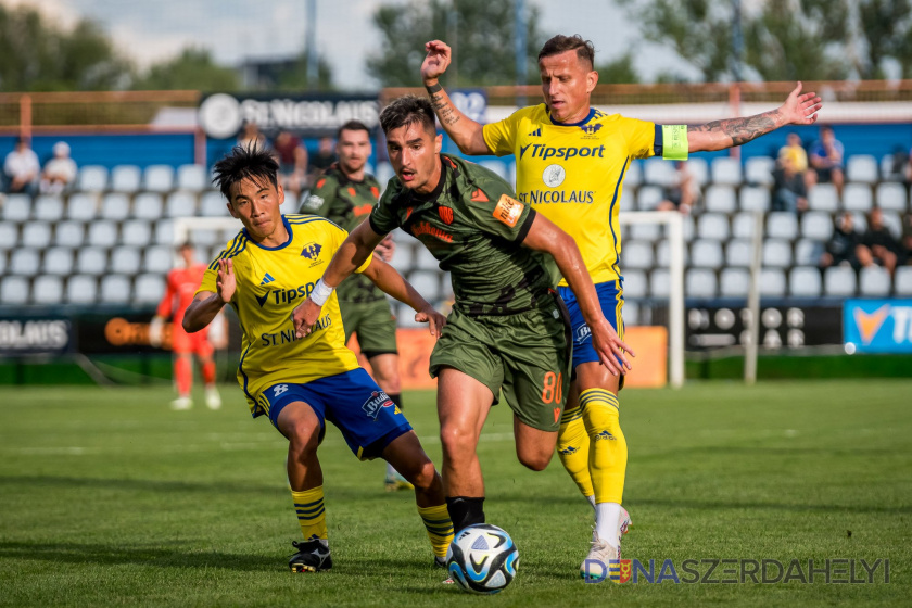 dac1904.sk Reportáž: Michalovce - DAC 1904 0:0