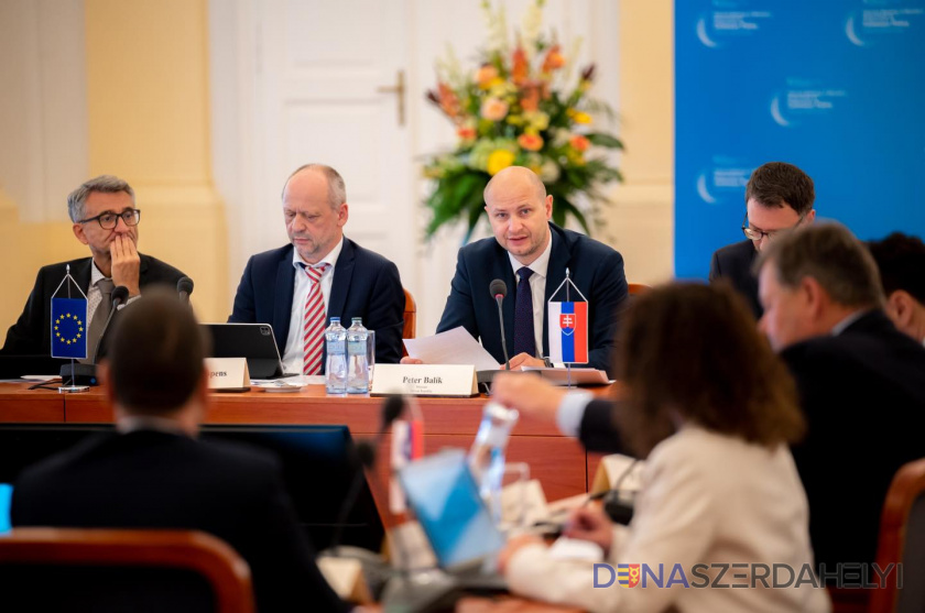  O budúcnosti eurofondov hovorili v Bratislave ministri a zástupcovia deviatich štátov a Európskej komisie