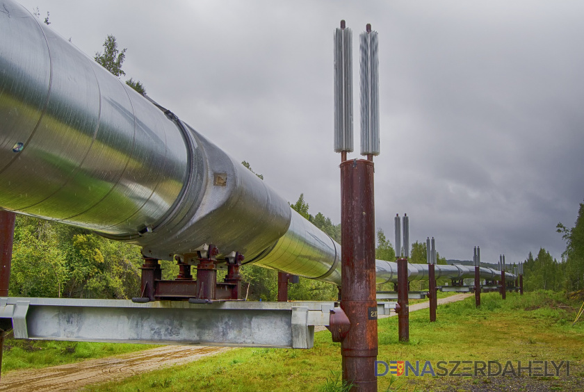 Do rafinérie Slovnaft prúdi prvýkrát ľahká ropa z Azerbajdžanu