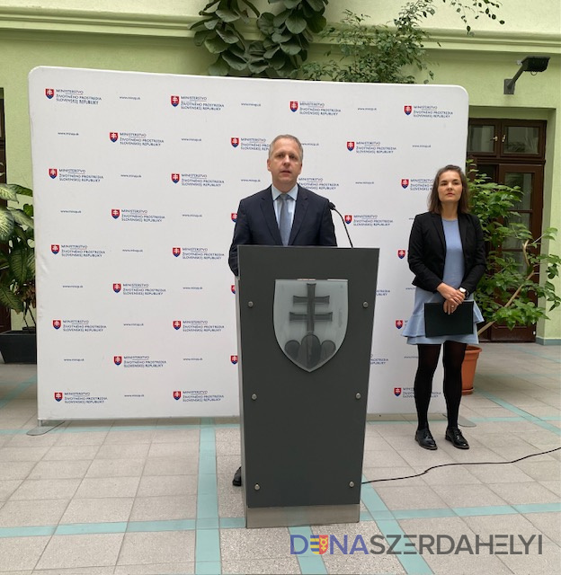 Foto: Ministerstvo životného prostredia SR/FB Jedno euro investované do protipovodňovej ochrany predíde škodám za 5 eur
