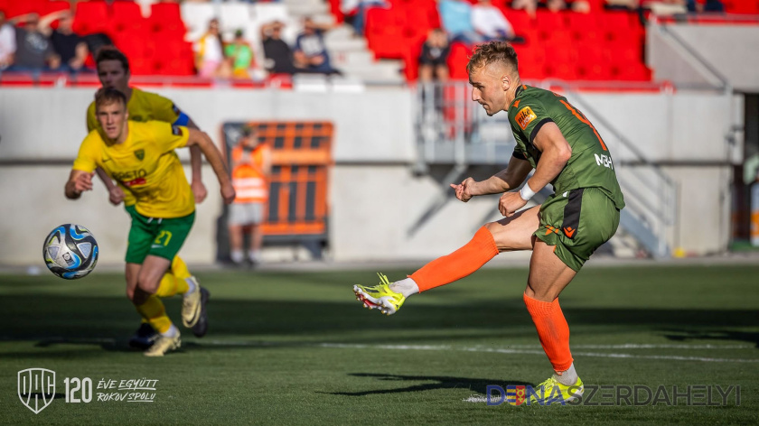 Štatistiky striebornej sezóny 2023/24: karty a penalty