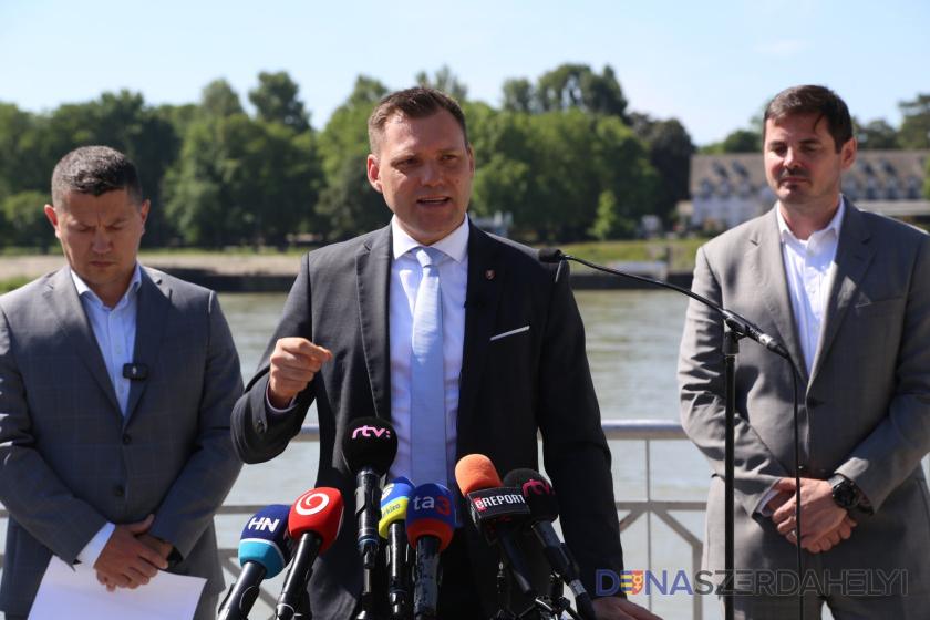 Taraba nariadil ukončiť nevýhodnú prevádzku známej kompy na Dunaji za milióny eur. Štát vyhlási transparentnú súťaž