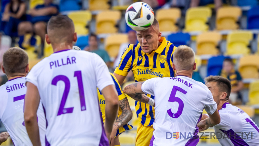 Pred zápasom Komárno - DAC 1904: Druhé derby o Žitný ostrov