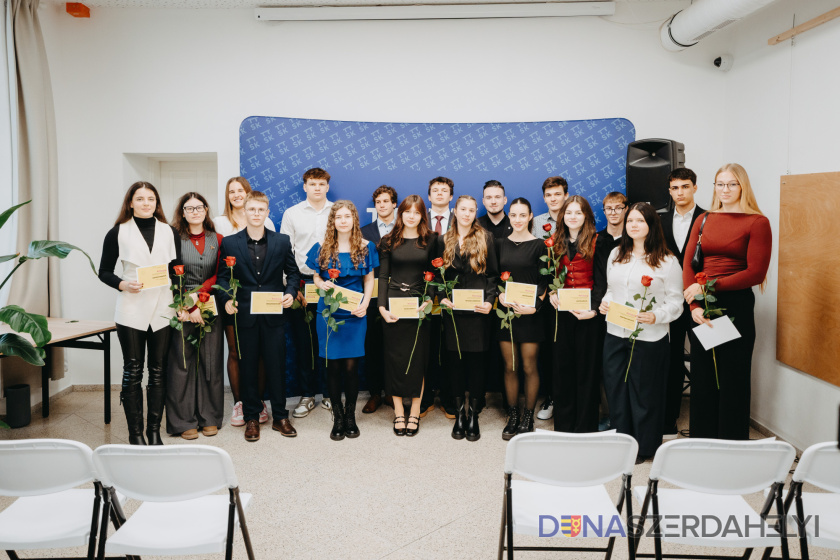 Foto: TTSK TTSK: Župa ocenila 20 najúspešnejších študentov vo vedomostných a športových súťažiach, štipendiom ich motivuje do ďalšieho sebarozvoja