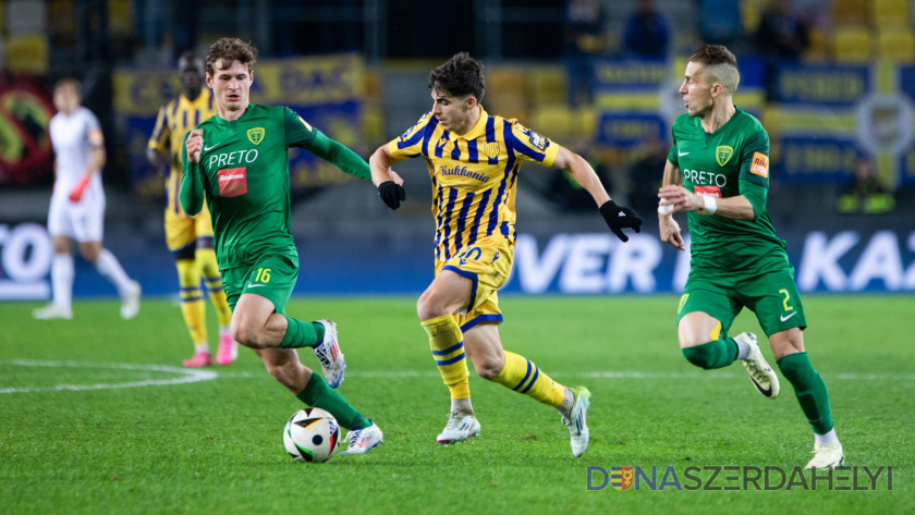 red zápasom Žilina - DAC 1904: Šláger kola