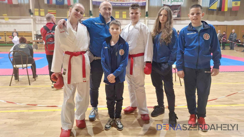 IPPON Karate Klub Úspešný víkend Karate klubu IPPON v Nesvadoch