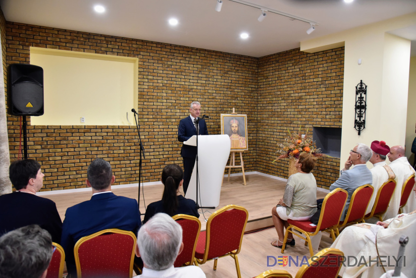 foto: Attila Nagy Odovzdali a požehnali Stephaneum
