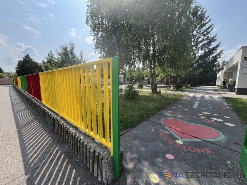 Plot materskej školy dostal nový vzhľad 