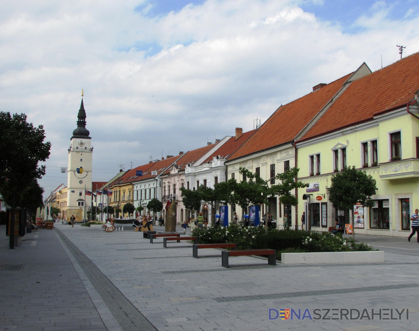 Ilustračné foto: Pixabay Obyvatelia môžu aj tento rok navrhovať osobnosti na Cenu Trnavského samosprávneho kraja