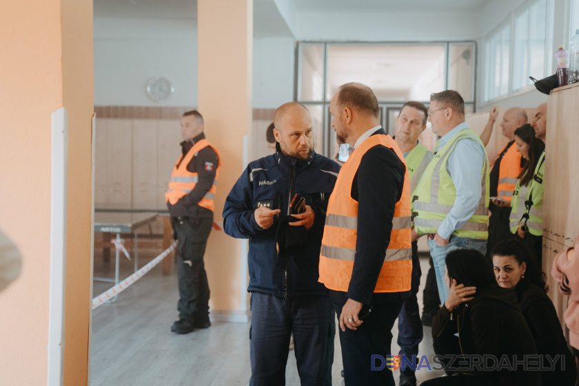 Bezpečnosť v stredných školách je prioritou Trnavskej župy, pripravenosť otestovalo taktické cvičenie