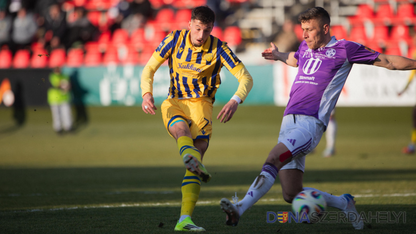 Reportáž: Komárno - DAC 1904 2:2 (0:2)