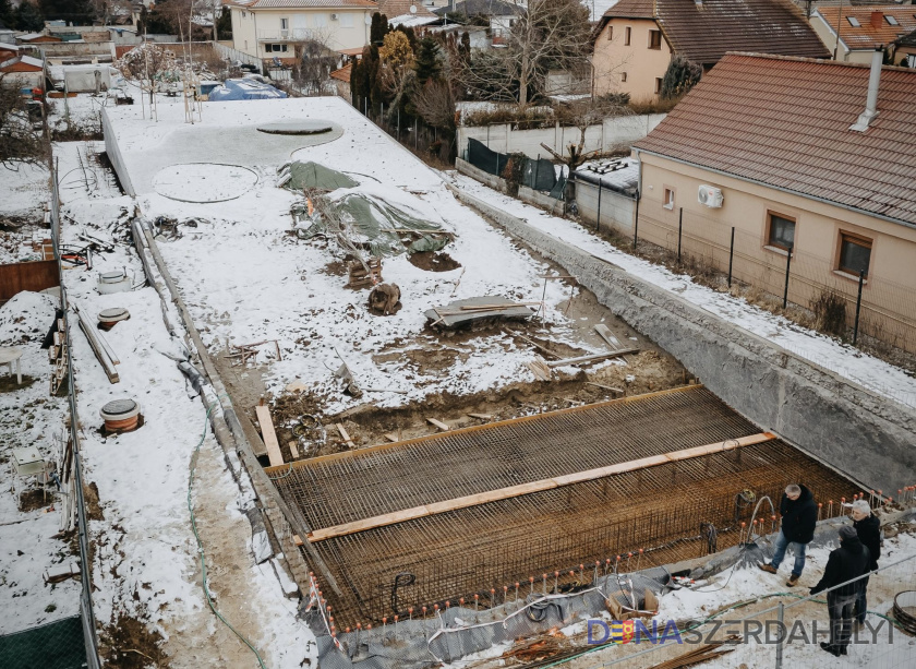  Vražda Jána a Martiny otriasa Slovenskom aj po ôsmich rokoch. Trnavská župa dokončuje výstavbu Pamätníka slobody slova vo Veľkej Mači