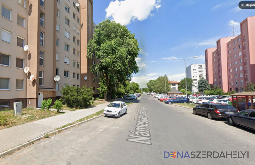 Foto: dunstreda.sk Rekonštrukcia na Námestí priateľstva