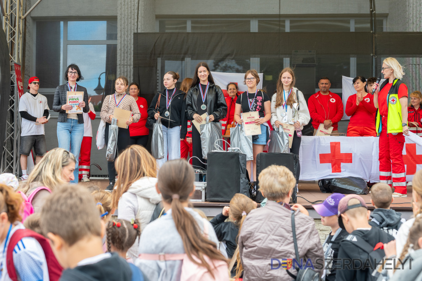 Foto: Vince Rózsár Svoje vedomosti si zmeralo viac ako dvadsať tímov mladých záchranárov