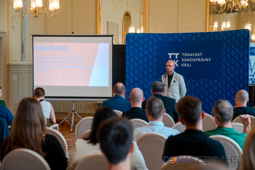 Župná inovačná akadémia prináša v roku 2026 prelomový Mastermind program  pre malých a stredných podnikateľov