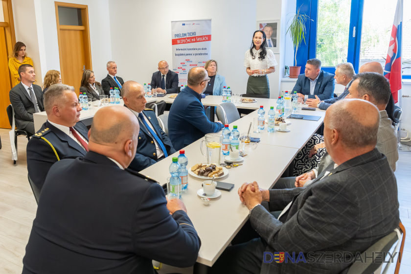 V Dunajskej Strede otvorili kanceláriu pomoci obetiam trestných činov