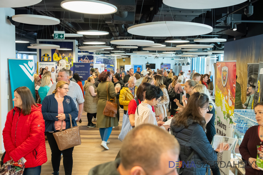 Egy állásbörze nem csak az önéletrajzokról szól, új kezdet lehetőségét is kínálja