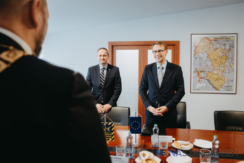 Vďaka Trnavskej župe vzniklo nové bezplatné informačné centrum Európskej únie