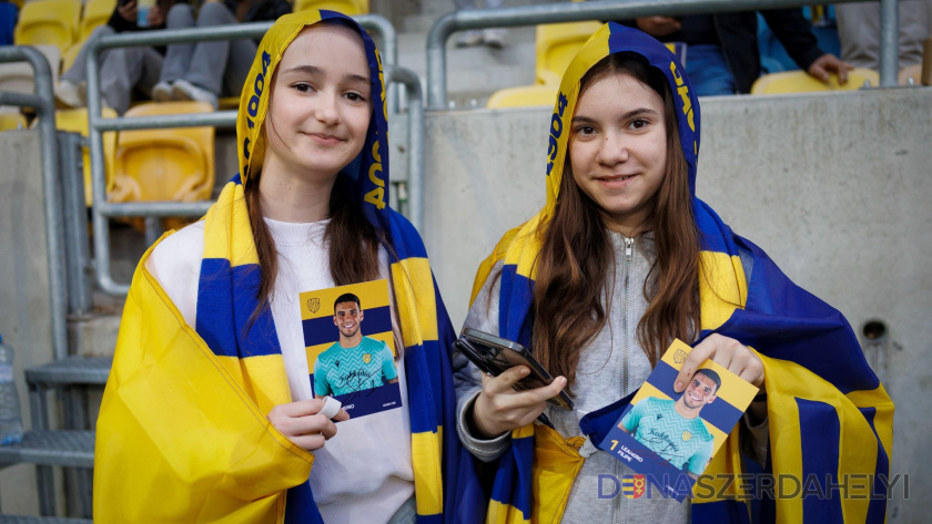 Foto: dac1904.sk Žiaci z Kolárova zažijú atmosféru MOL Arény