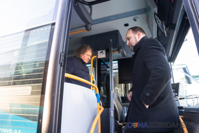 Zľavnené cestovné pokračuje aj v novembri