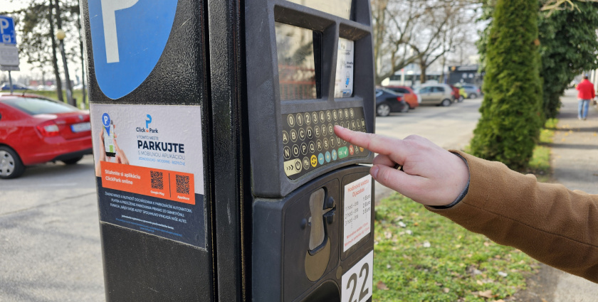 Bezplatné parkovanie a sviatočné otváracie hodiny parkovacej služby