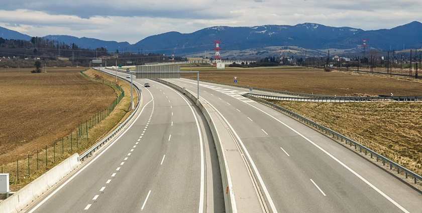 Víkendová uzávera diaľnice D1 pri Bratislave sa odkladá