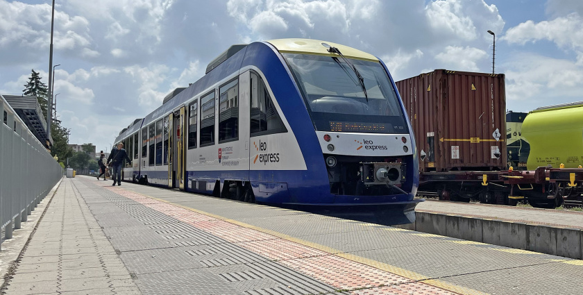 Záujem o cestovanie na železničnej trati Komárno–Bratislava rastie