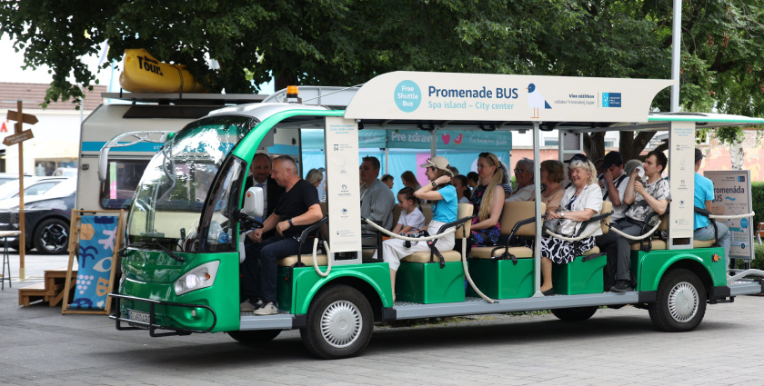 Promenáda bus uľahčí presun medzi Kúpeľným ostrovom a centrom Piešťan