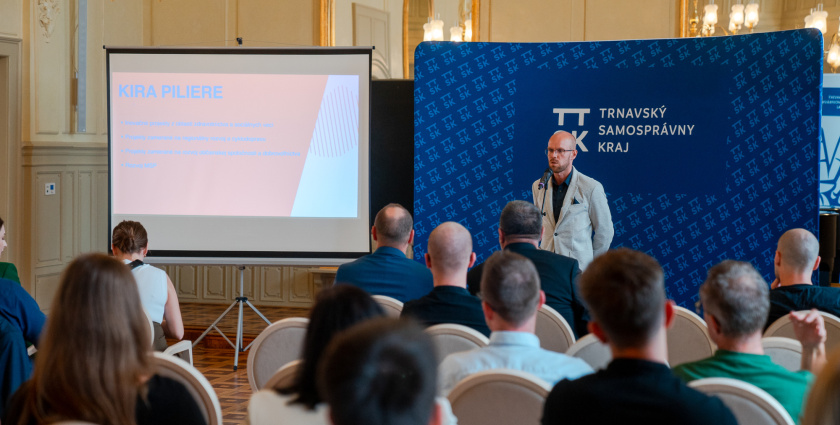 Župná inovačná akadémia prináša v roku 2026 prelomový Mastermind program  pre malých a stredných podnikateľov