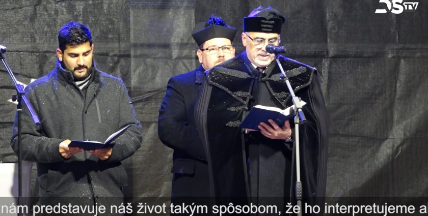 Embedded thumbnail for Vzdanie vďaky za uplynulý rok a duchovná príprava na nasledujúci rok