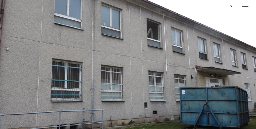 Embedded thumbnail for Začala sa rekonštrukcia a obnova budovy nocľahárne pre bezdomovcov